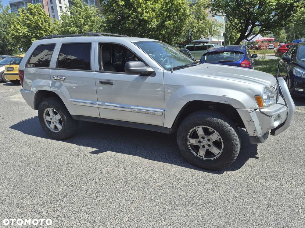 Jeep Cherokee - 2