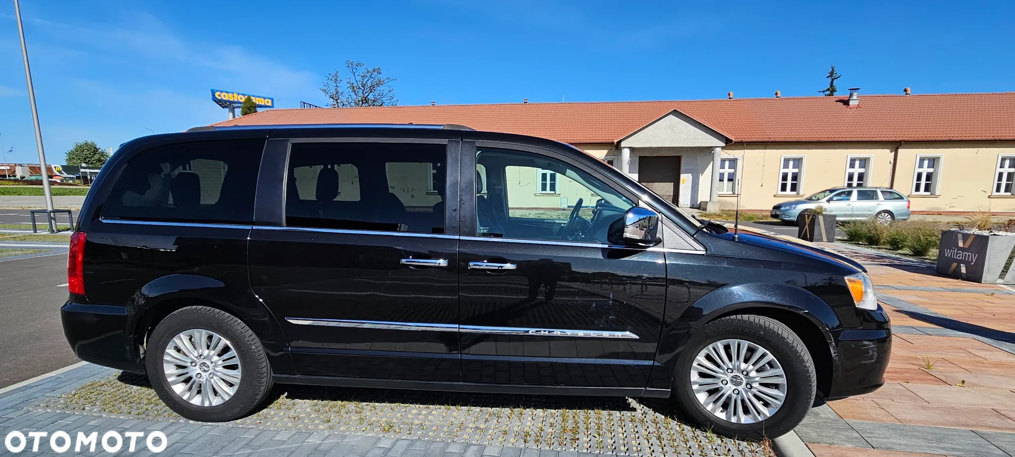 Chrysler Town & Country 3.6 Limited - 4
