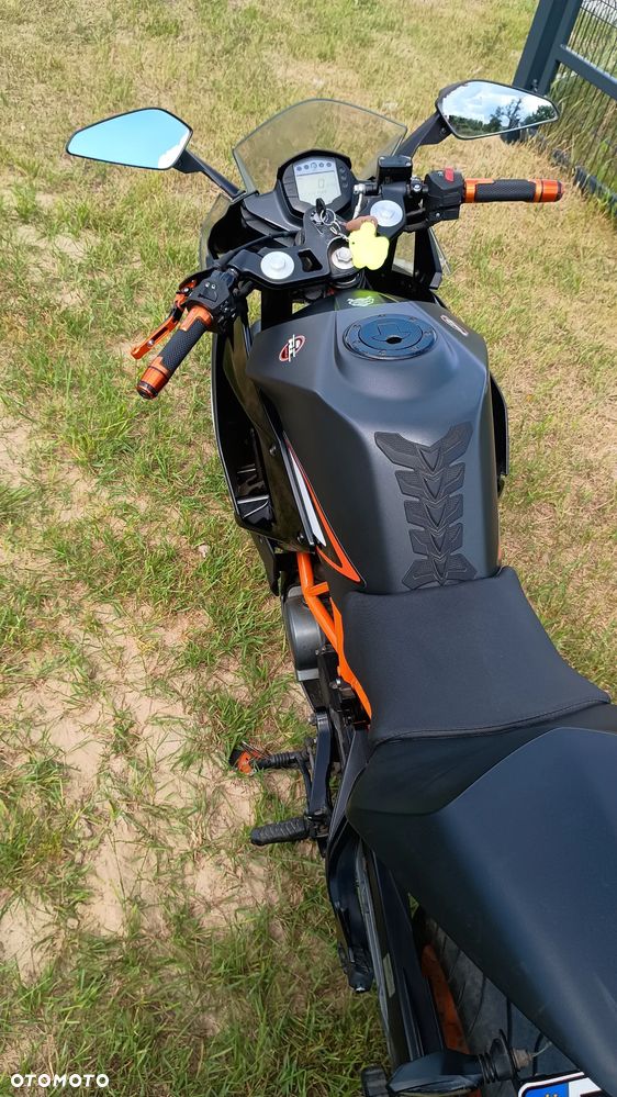 KTM RC 125 - 7