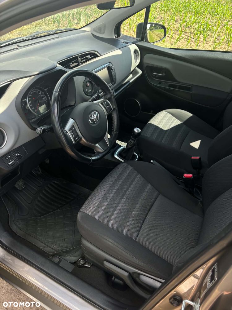 Toyota Yaris 1.33 Active EU6 - 4