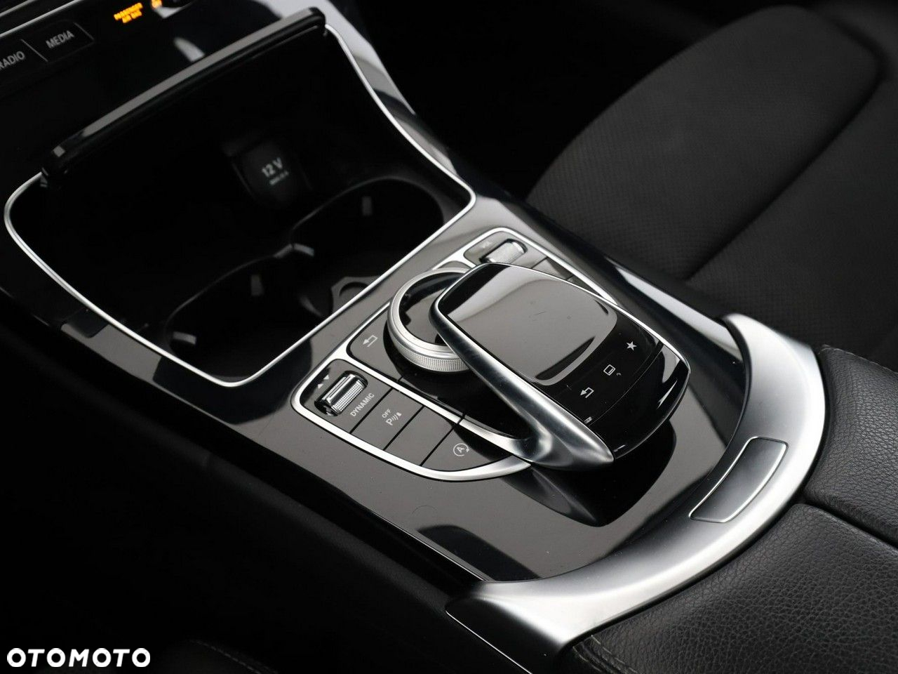 Mercedes-Benz Klasa C 180 T 7G-TRONIC Avantgarde - 27