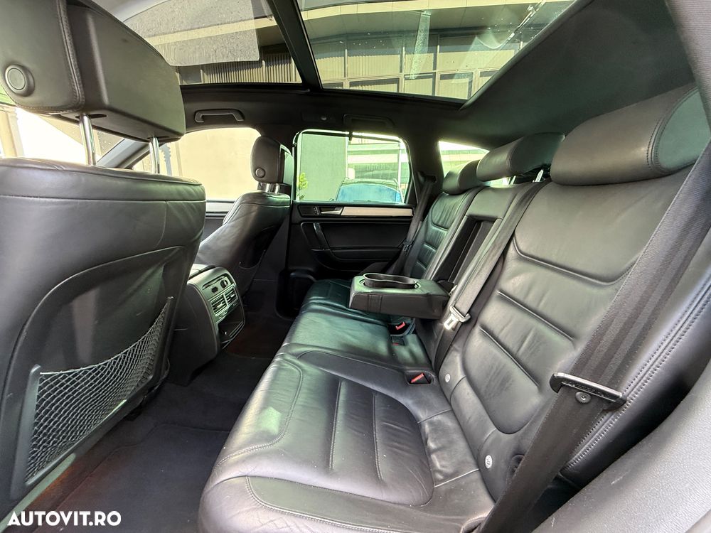 Volkswagen Touareg - 24