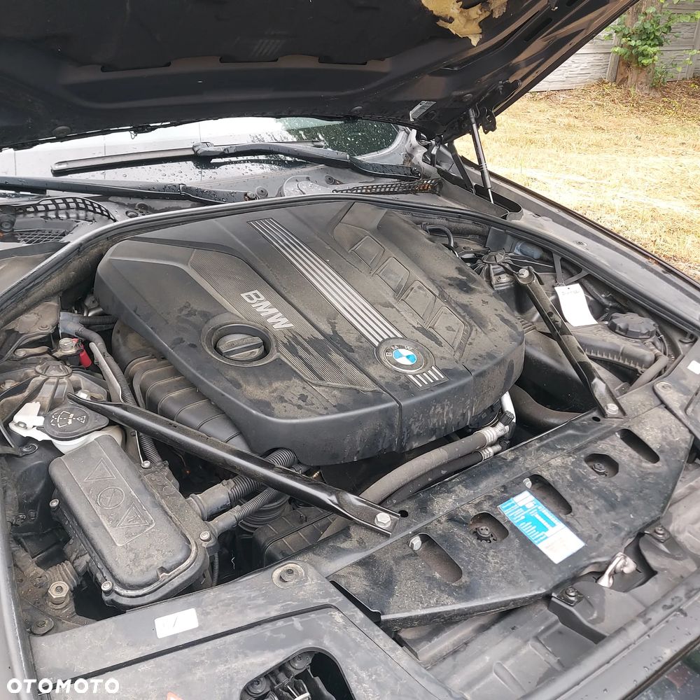 BMW Seria 5 520d Modern Line - 19