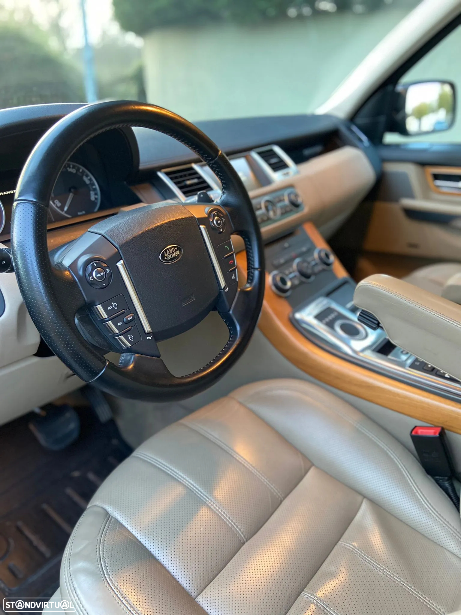 Land Rover Range Rover Sport - 11