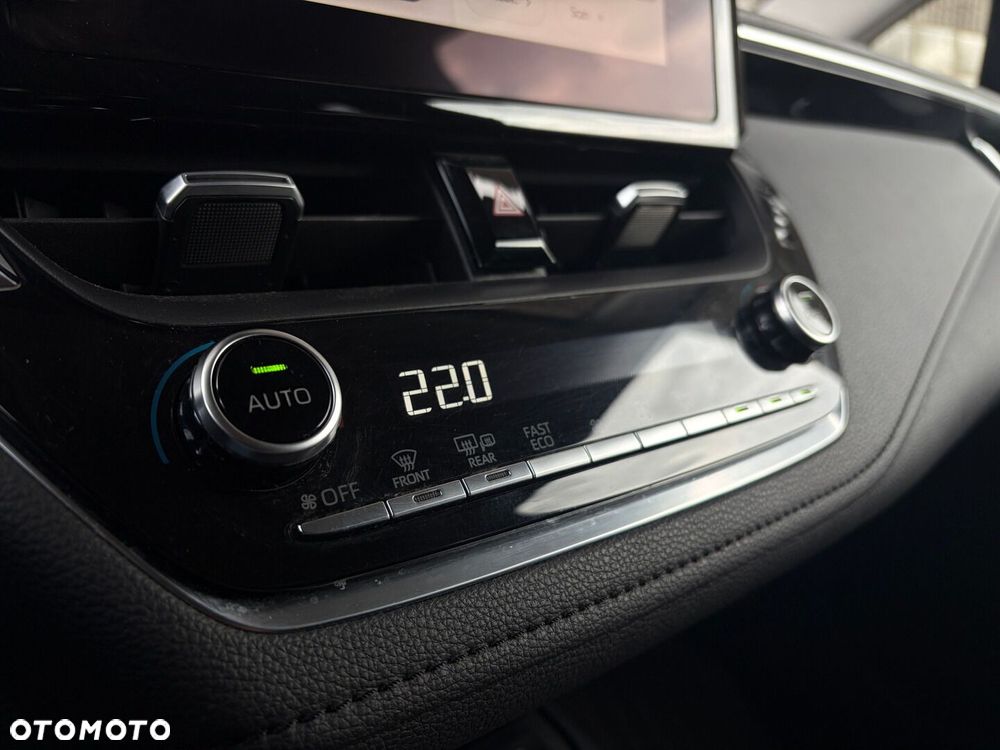 Toyota Corolla 1.8 Hybrid Comfort - 37