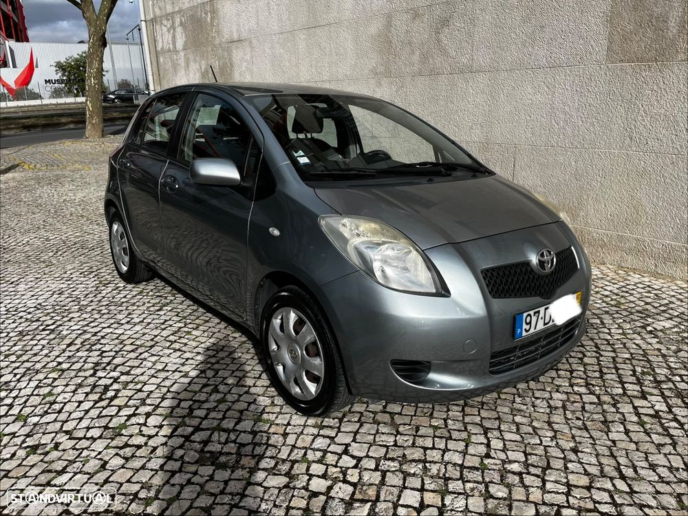 Toyota Yaris 1.0 VVT-i AC - 2