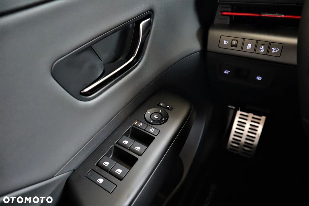 Hyundai Kona 1.6 T-GDI N-Line DCT - 23