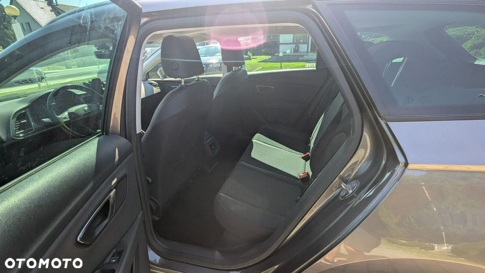 Seat Leon Sportstourer 1.4 TSI FR S&S - 4