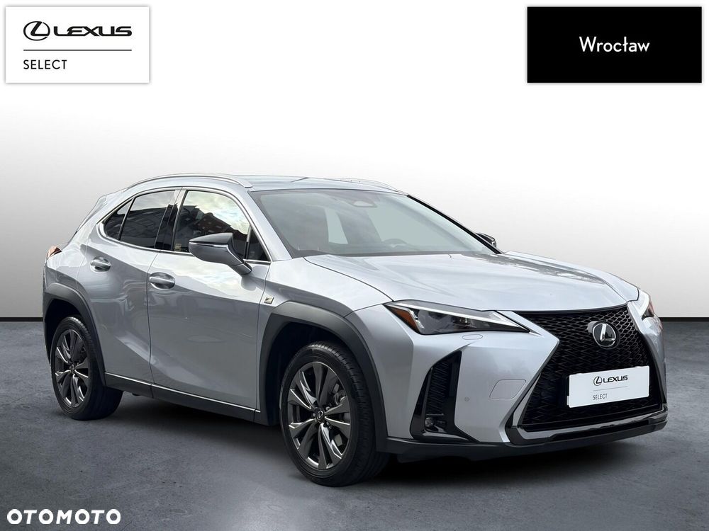 Lexus UX 300h F Sport Design - 8