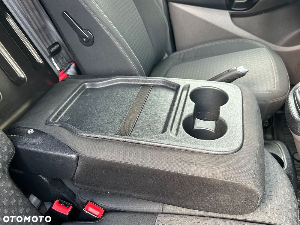 Ford Connect - 35
