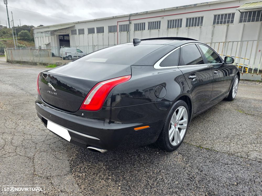 Jaguar XJ 3.0 D V6 Premium Luxury - 3