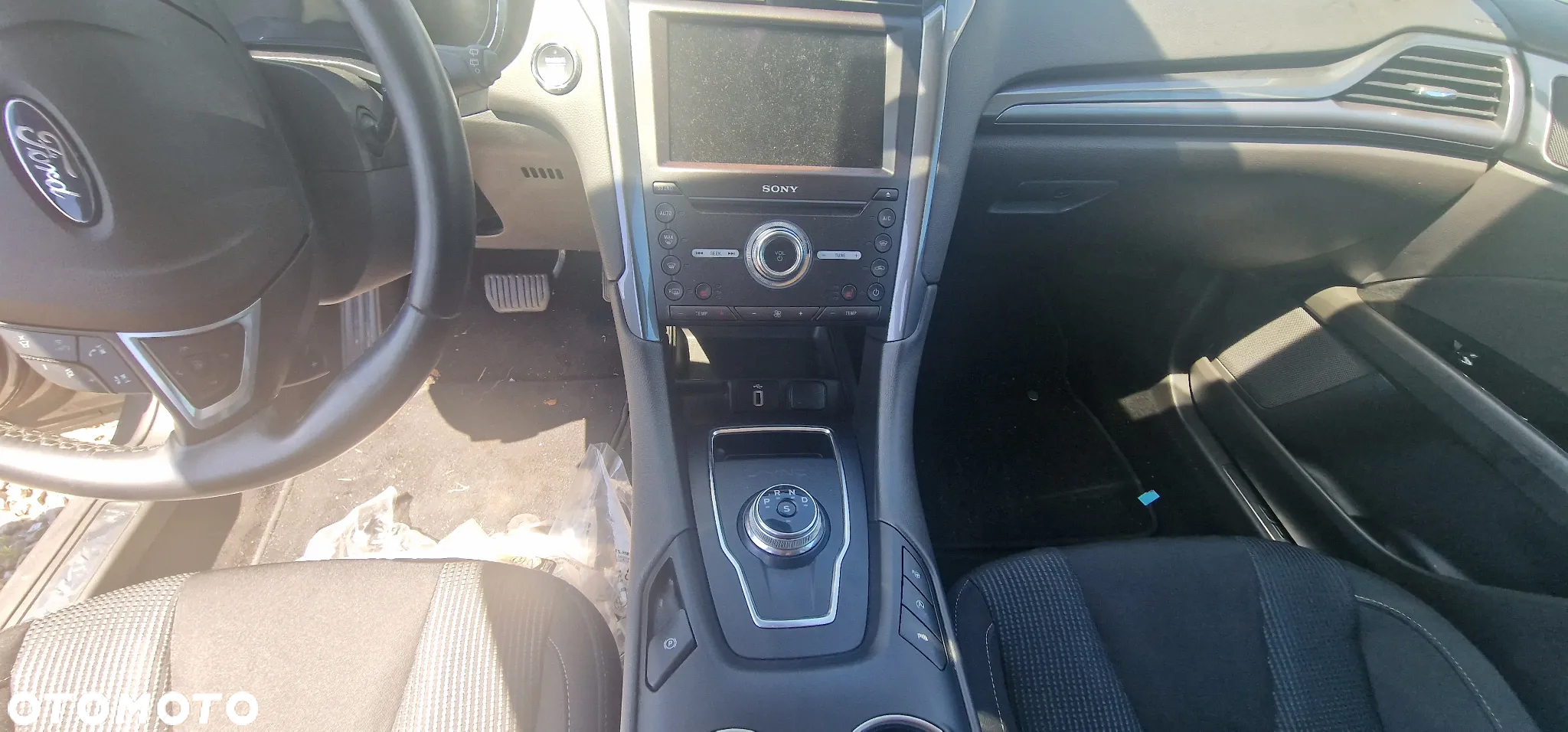 Ford Mondeo 2.0 EcoBlue Titanium - 11