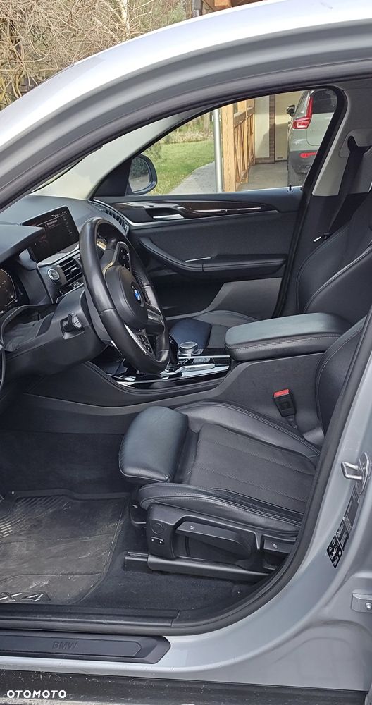 BMW X4 - 21