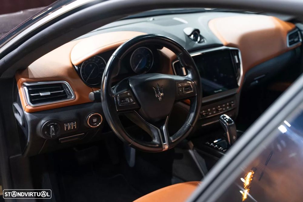 Maserati Ghibli — fotografia 18