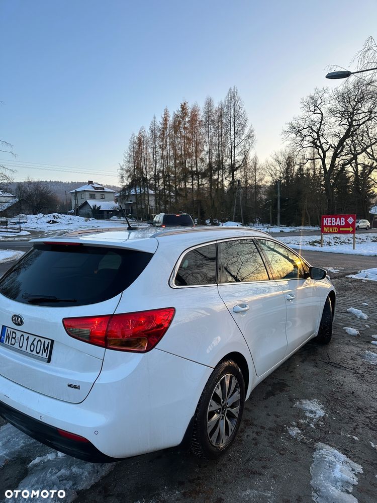 Kia Ceed 1.6 CRDi L Business Line DCT - 13