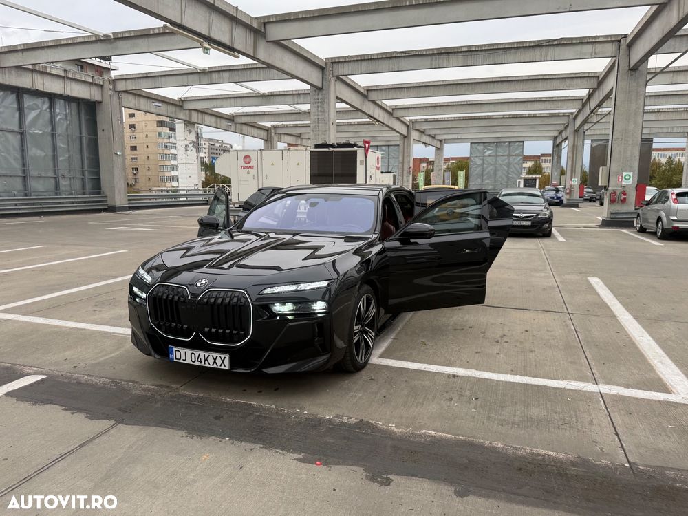 BMW Seria 7 - 10