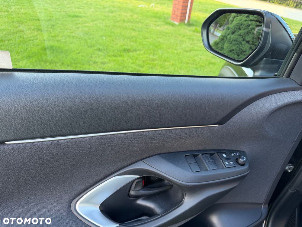 Toyota Yaris Cross Hybrid 1.5 Comfort - 27