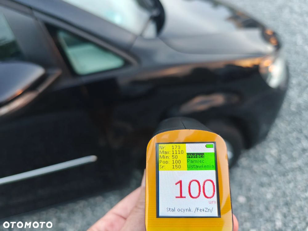 Volkswagen Touran 1.6 TDI DPF Highline - 33