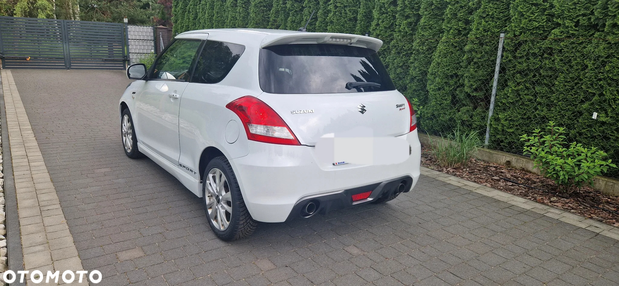Suzuki Swift 1.6 Sport - 2