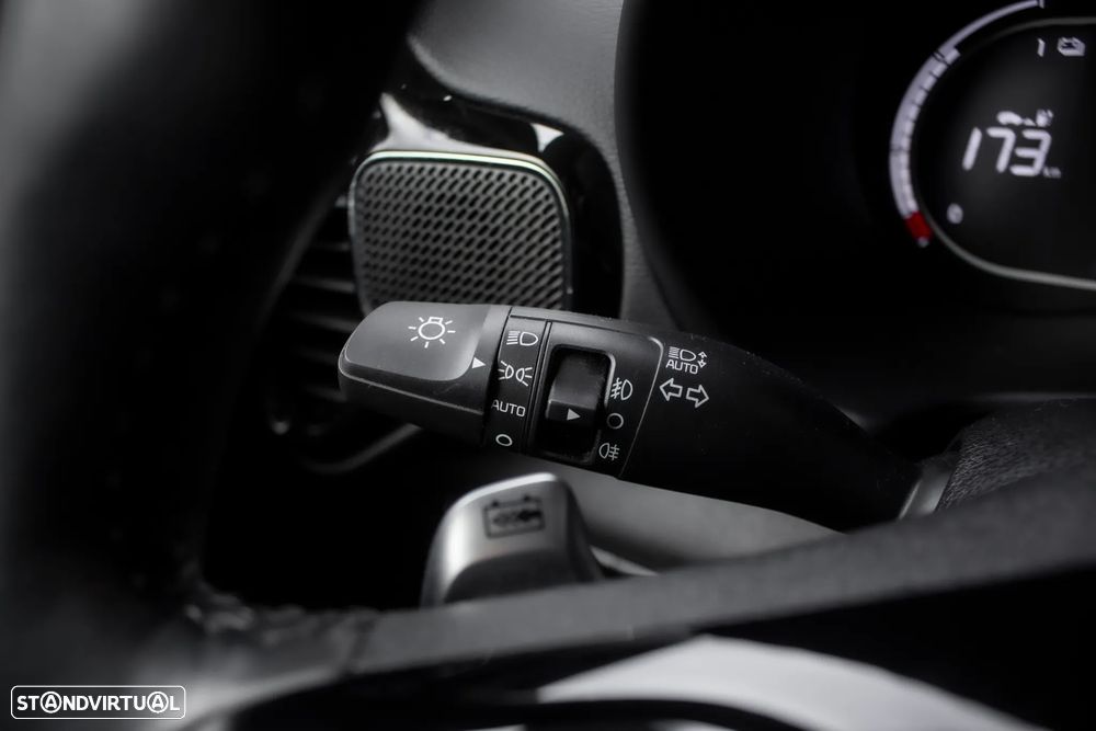 Kia e-Soul Vision - 15