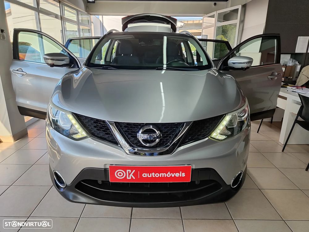 Nissan Qashqai 1.5 dCi N-Connecta 18 - 20
