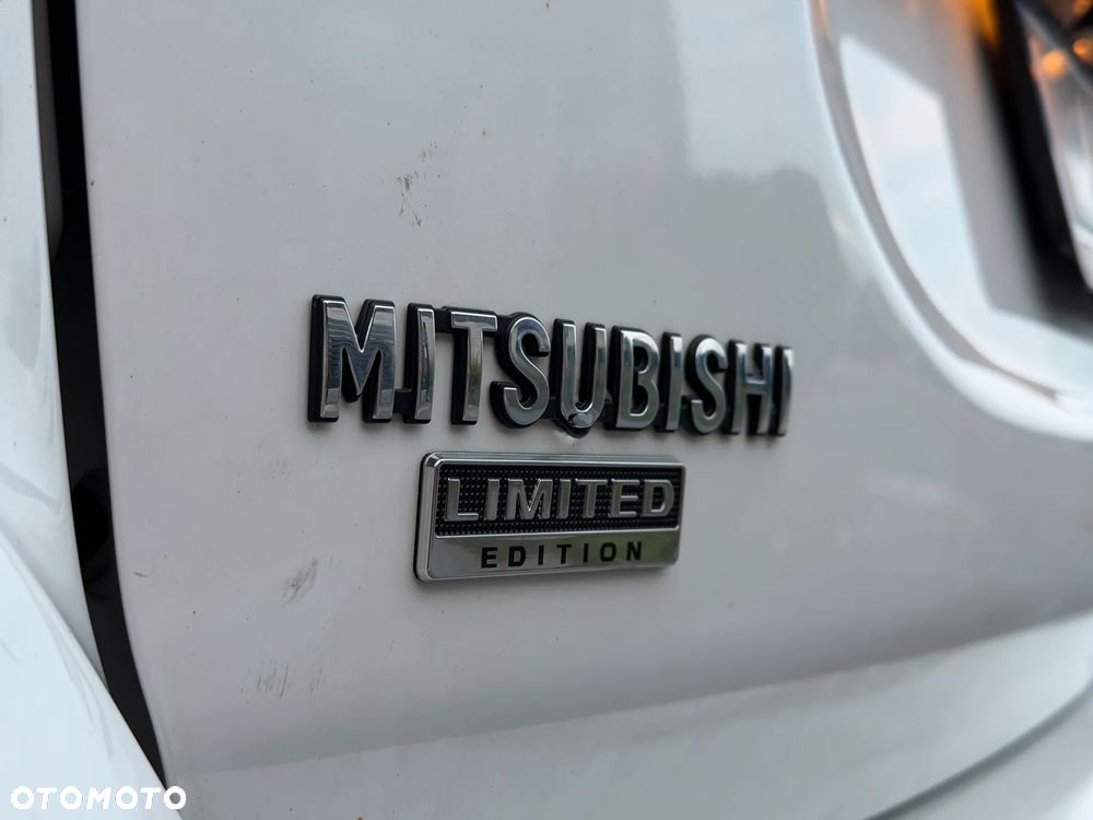 Mitsubishi Outlander - 7