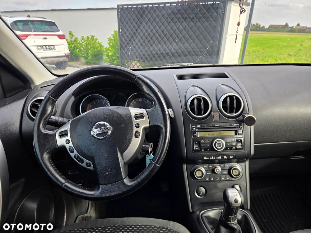 Nissan Qashqai - 16