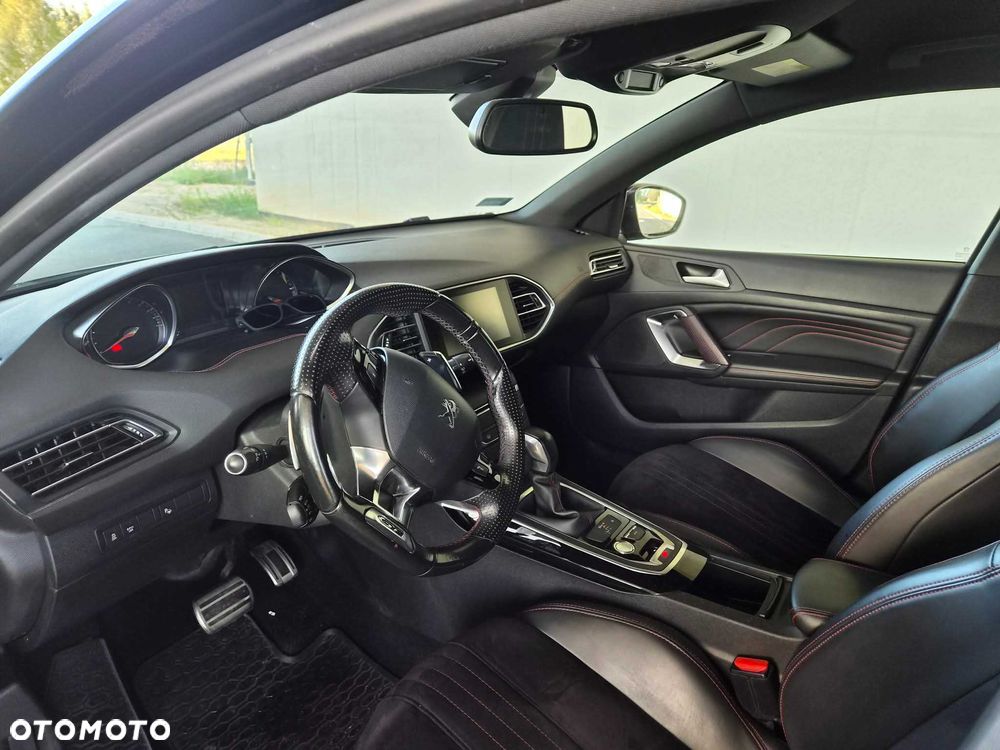 Peugeot 308 - 6