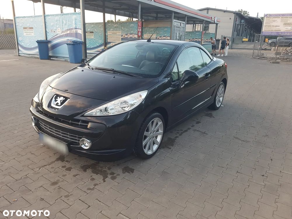 Peugeot 207 - 1