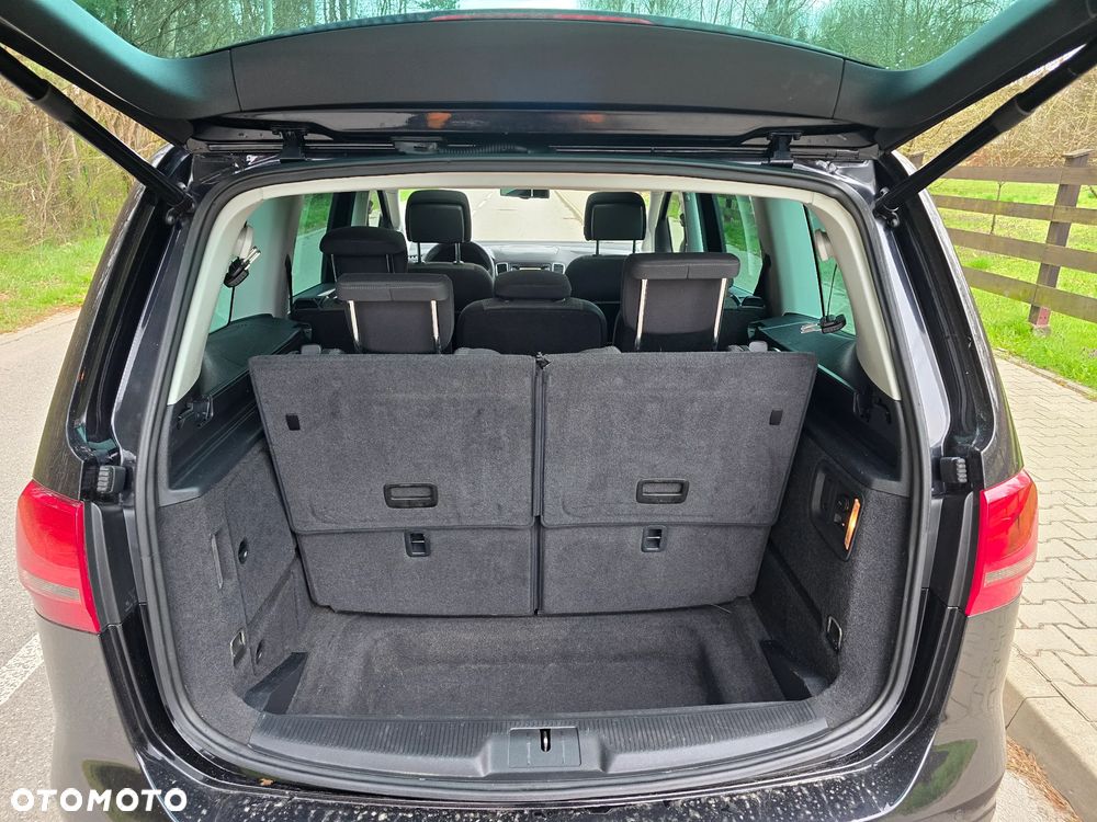 Volkswagen Sharan 2.0 TDI BlueMotion Technology Highline - 19