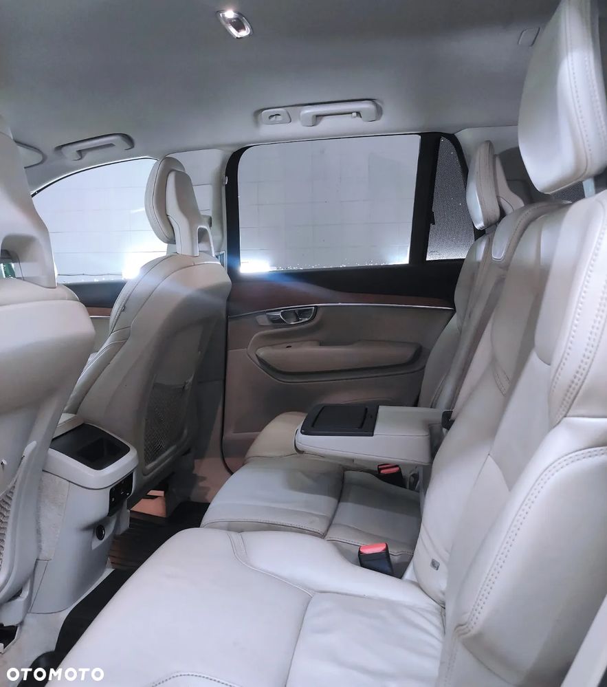 Volvo XC 90 D5 AWD Inscription 7os - 22