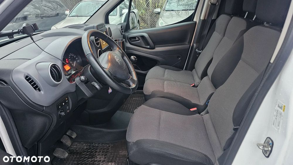 Citroën BERLINGO LONG - 12