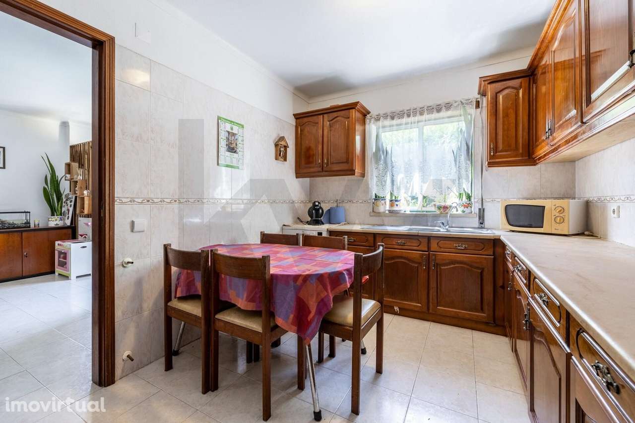 Moradia T3 em banda com terraço | Calvaria de Baixo | Batalha - Grande imagem: 2/27