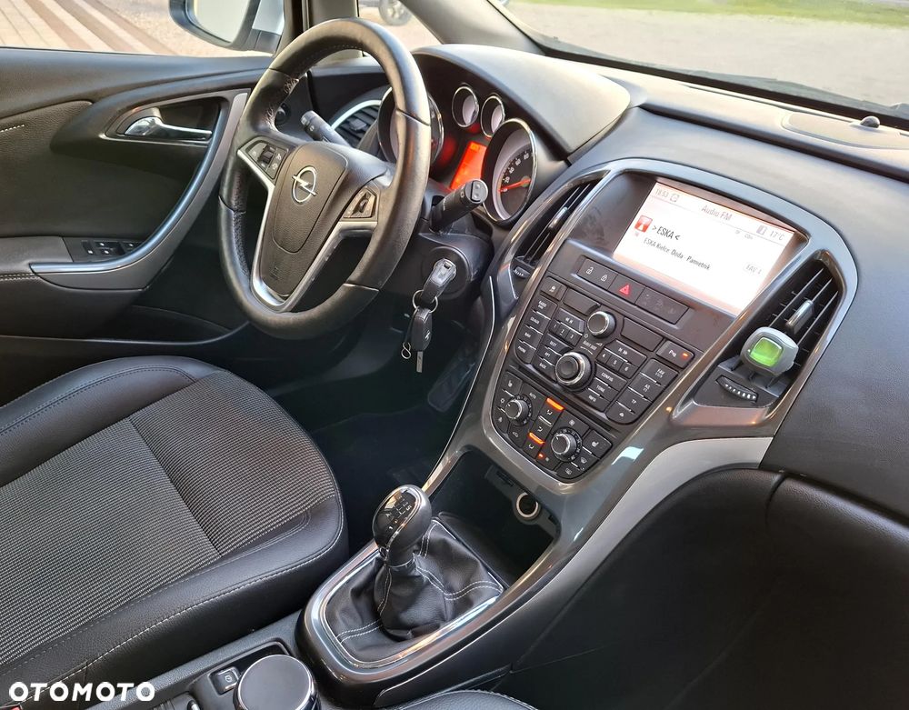 Opel Astra 1.4 Turbo Cosmo - 20