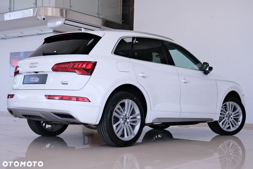 Audi Q5 2.0 TFSI Quattro S tronic design - 9