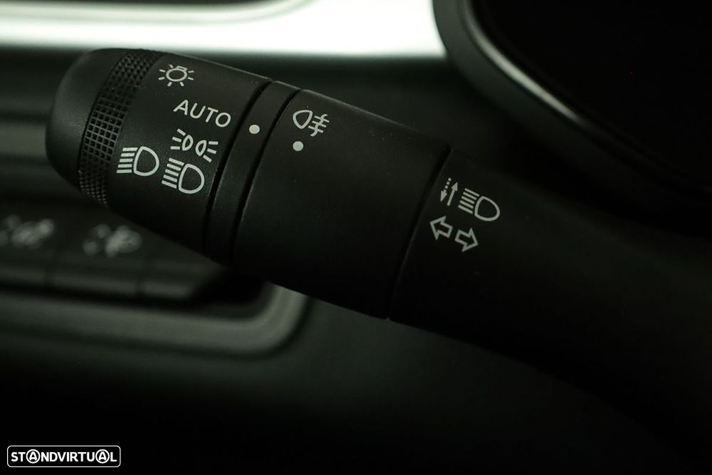 Renault Captur 1.0 TCe Techno Bi-Fuel - 18