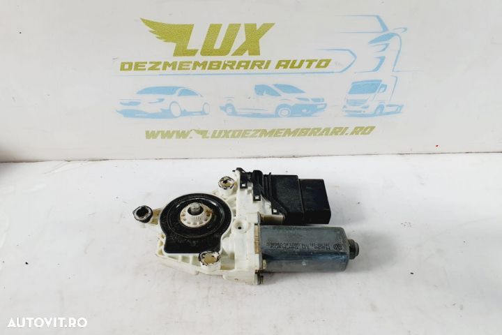 Motoras macara geam dreapta spate 1j4959812c Skoda Octavia 1 seria - 1