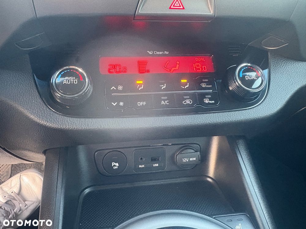 Kia Sportage - 11