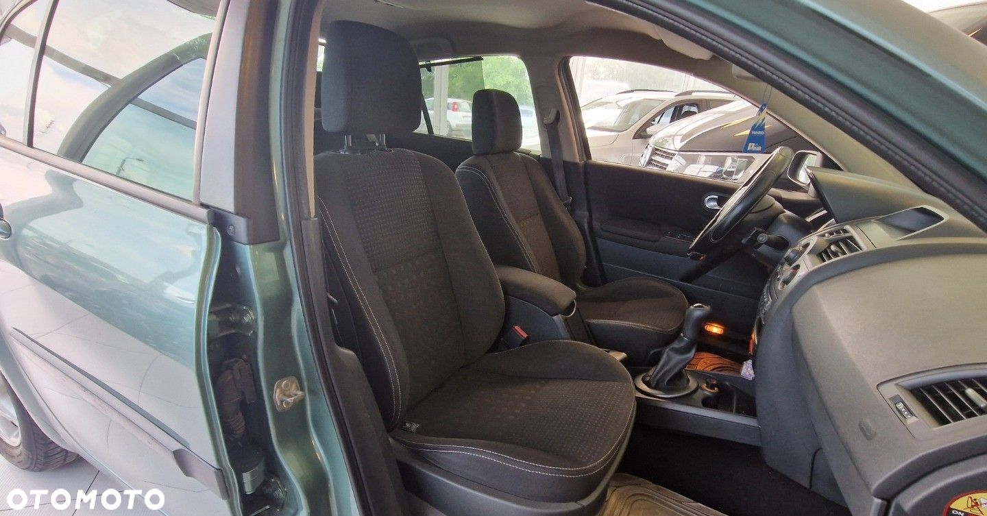 Renault Megane - 8