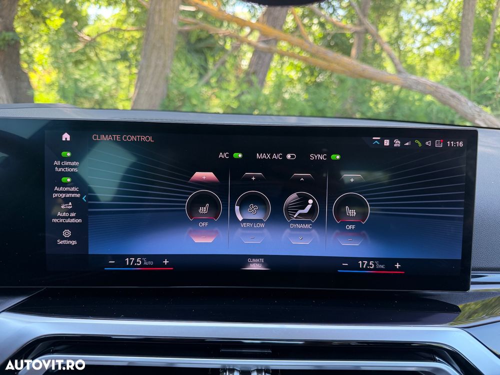 BMW Seria 3 320i xDrive AT - 32