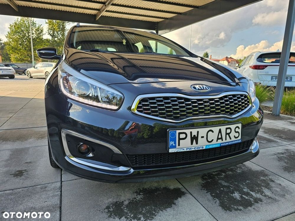 Kia Ceed - 6