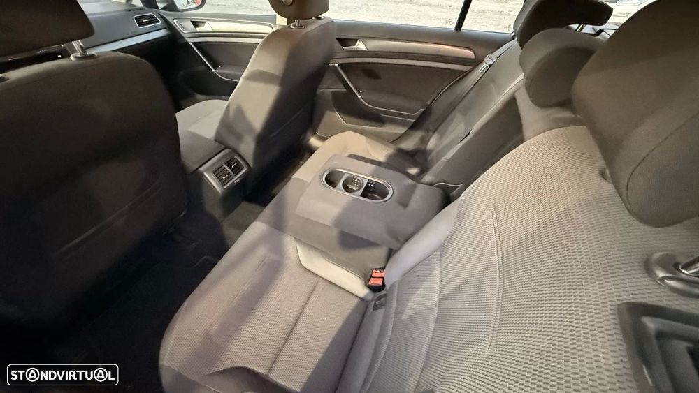 VW Golf Variant 1.6 TDi Highline - 57