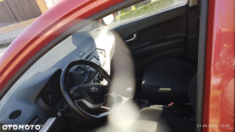 Kia Picanto - 11