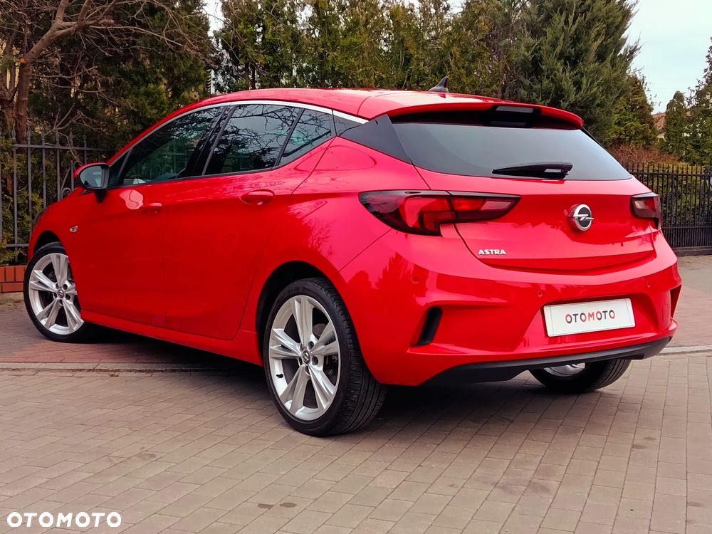 Opel Astra 1.6 D (CDTI) Start/Stop Dynamic - 4