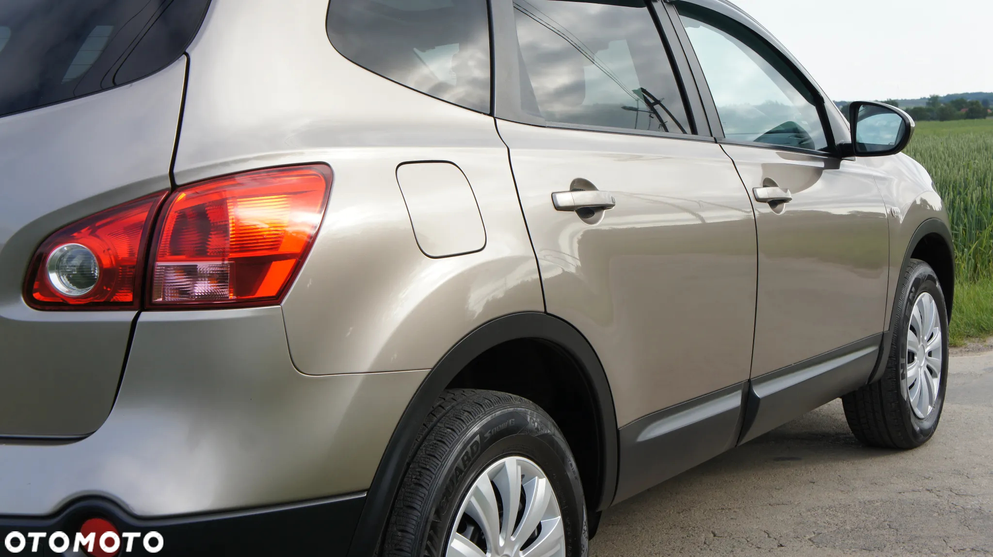Nissan Qashqai+2 - 4