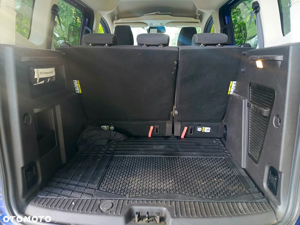 Ford Tourneo Courier 1.0 EcoBoost Titanium - 40
