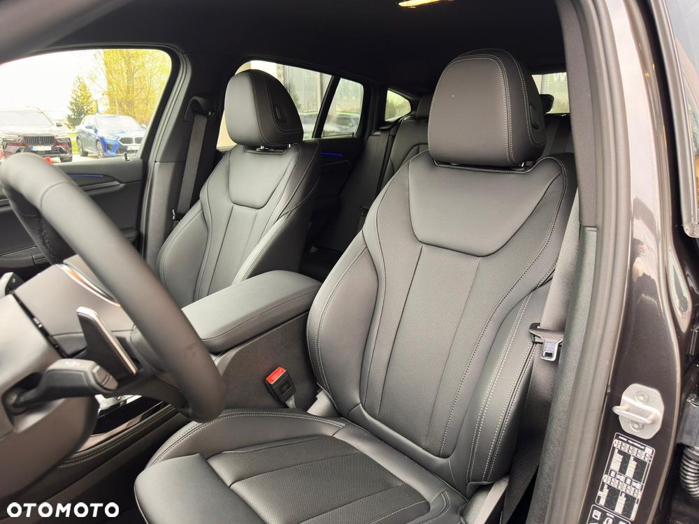 BMW X4 xDrive20d mHEV sport - 17