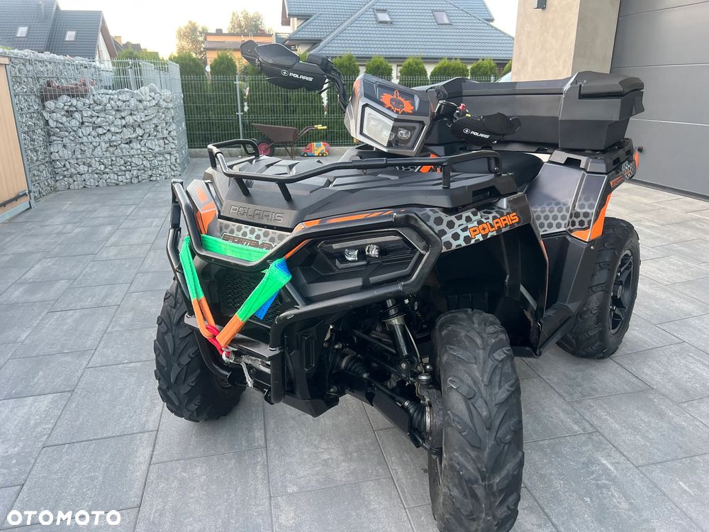 Polaris Sportsman - 1