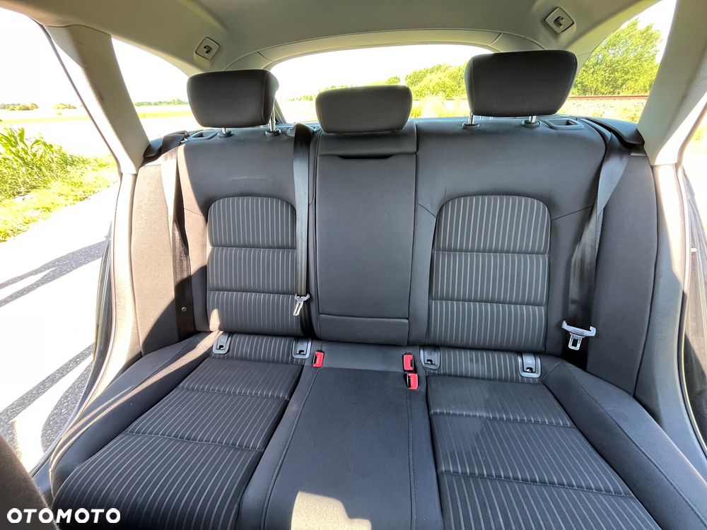 Audi A4 Avant 2.0 TDI - 6