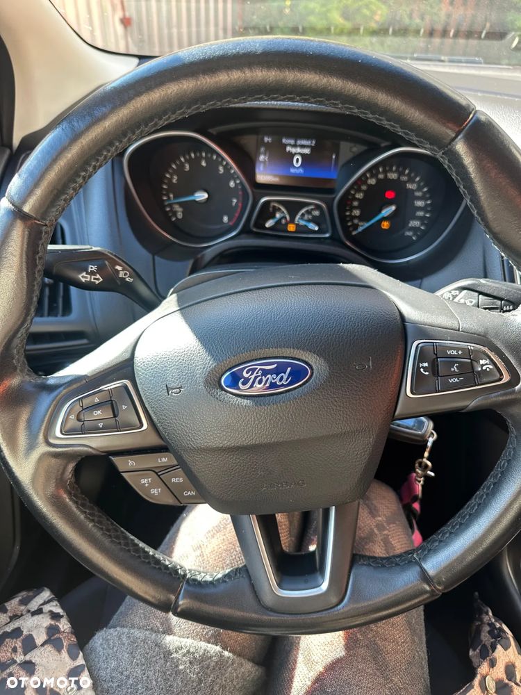 Ford Focus 1.5 EcoBoost Trend ASS - 14